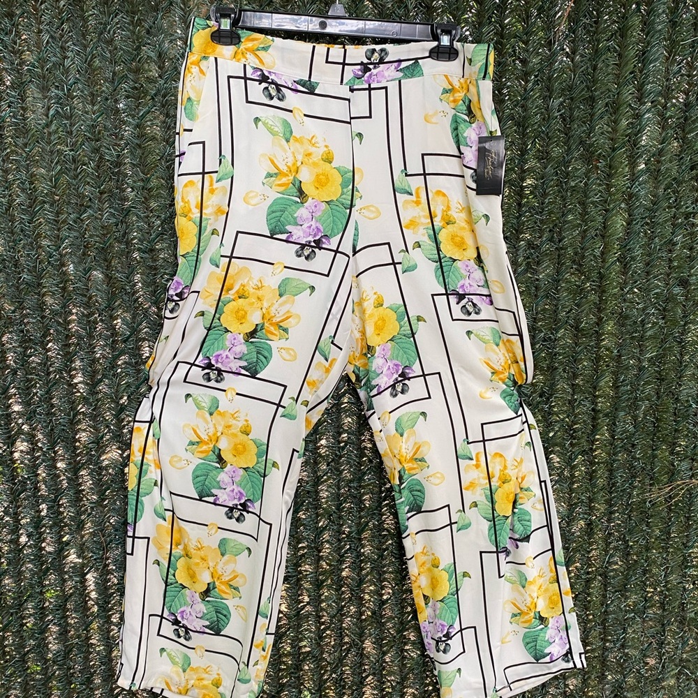 Floral Breezy Wide-Leg Pants